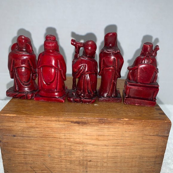 Set of 5 Red Chinese UCGC Resin Figures - Picture 4 of 11